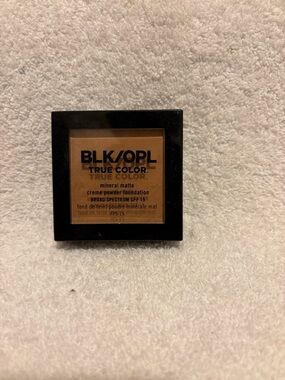 New BLK/OPL true color mineral crème powder shade  240 heavenly honey